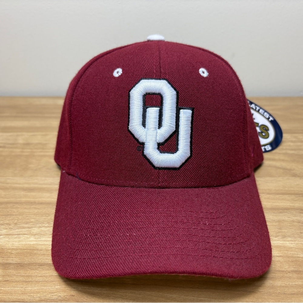 NWT Oklahoma University Sooners Red Embroidered Baseball Hat Size 6 7/8 Zephyr